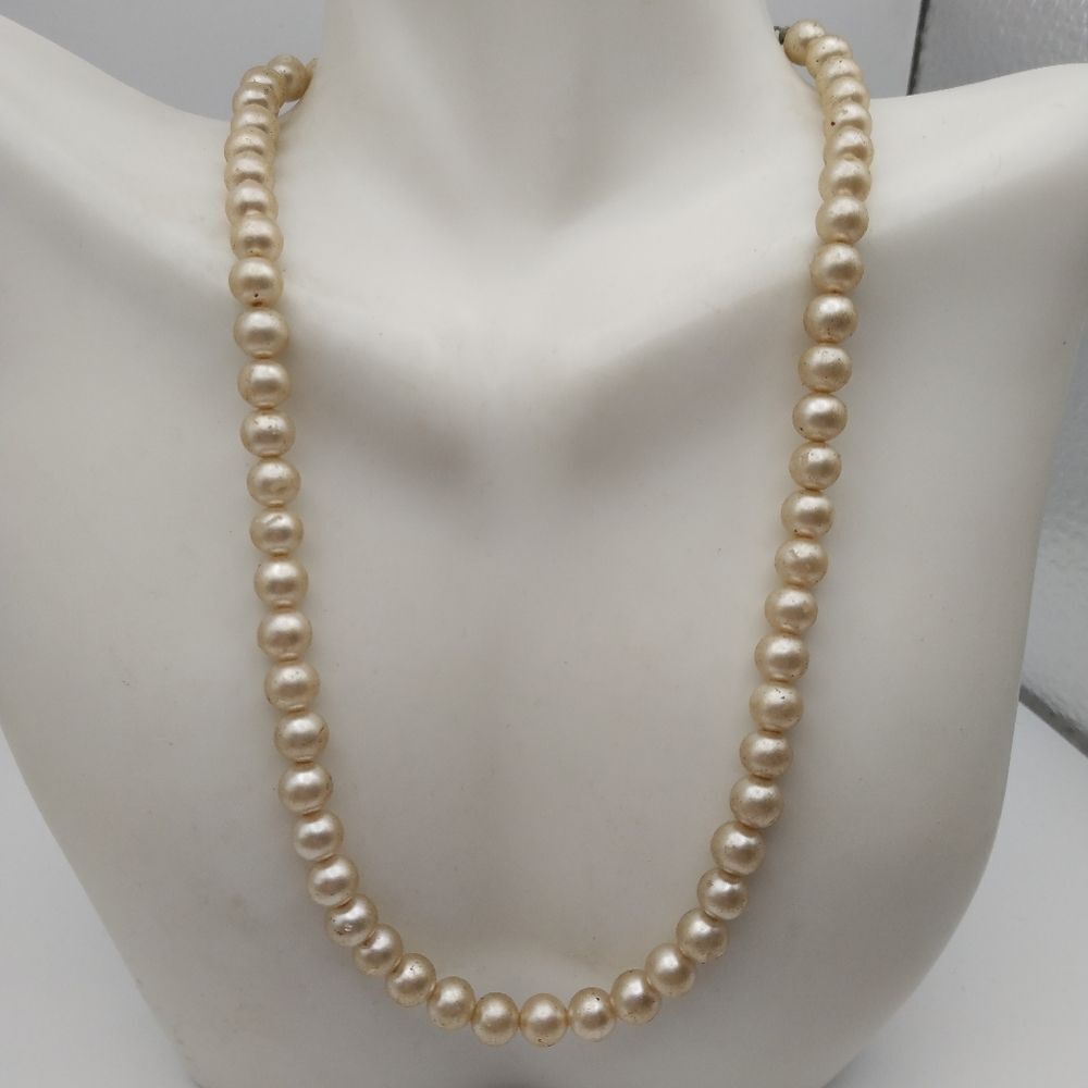 Marvella Elegant dinner pearls